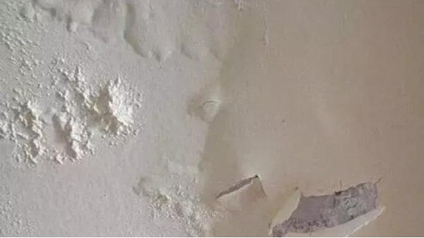 起皮，開(kāi)裂，掉粉，怎么辦？