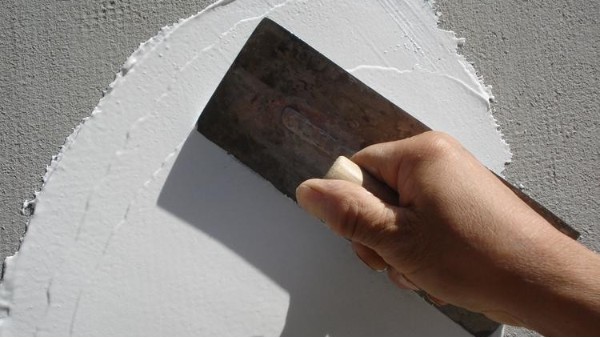 如何鏟除舊墻的普通膩子？昆明膩子粉廠家告訴您